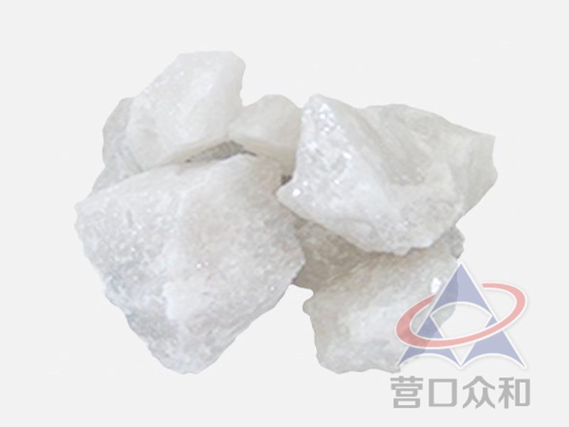 耐火材料在工业生产中扮演着重要角色，你知道哪些类型的耐火材料适合你的生产线吗？